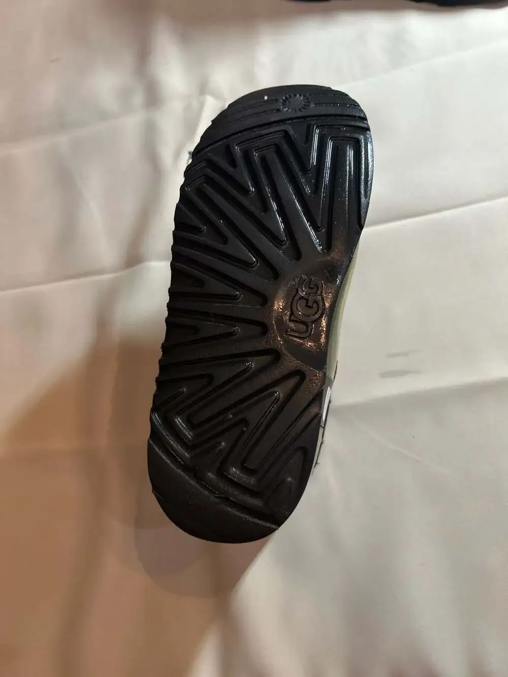 UGG Kids' Classic Clear Mini II Waterproof Boots Black Size 4